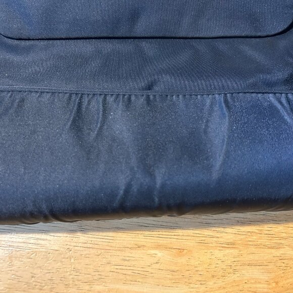 Authentic Women Prada Tessuto Tec B9710 (22) Dark Navy Blue Nylon Tote Handbag - Picture 16 of 16